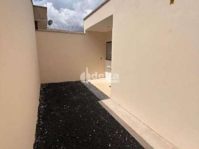 Casa residencial disponível para venda no bairro São Jorge em Uberlândia-MG