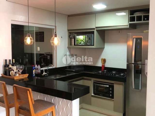 Casa disponível para venda no bairro Novo Mundo em Uberlândia-MG