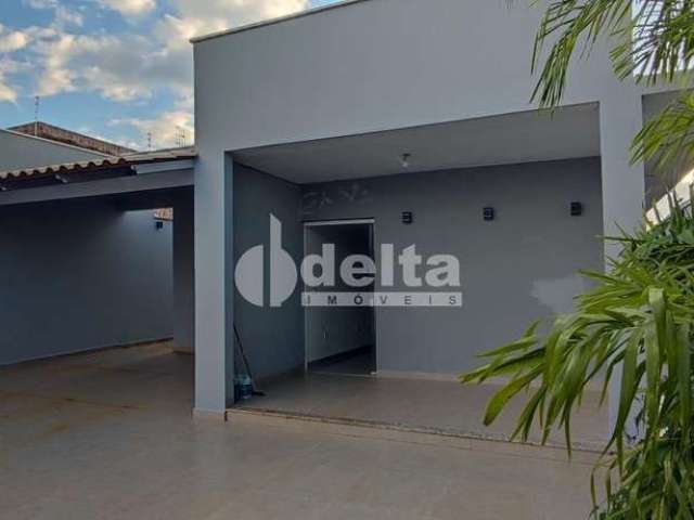 Casa residencial disponível para venda no bairro City Uberlândia em Uberlândia-MG