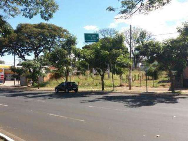 Área disponível para venda no bairro Brasil em Uberlândia-MG