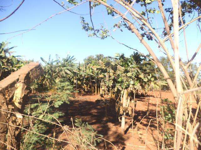 Área disponível para venda  no bairro Morada dos Pássaros em Uberlândia-MG