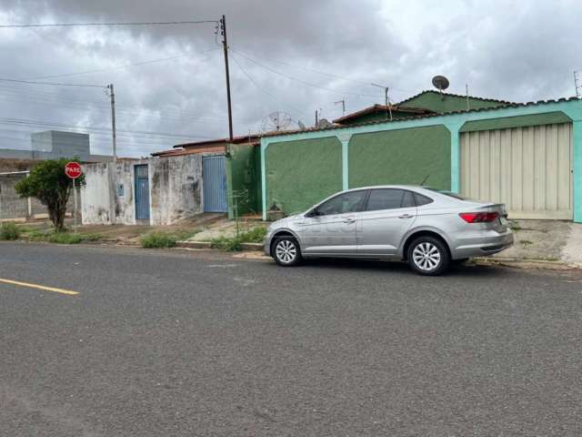 Casa residencial  disponível para venda no bairro Pampulha em Uberlândia-MG