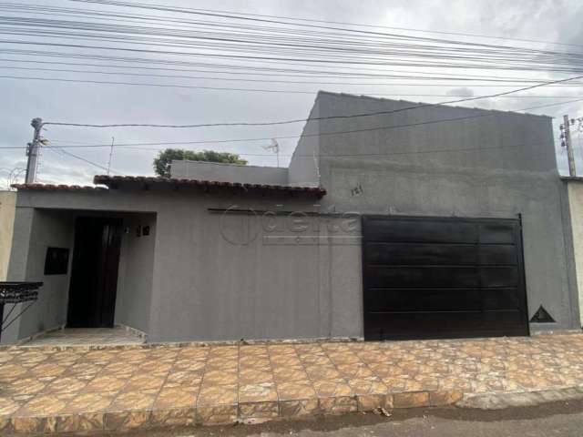 Casa residencial disponível para venda no bairro São Jorge em Uberlândia-MG