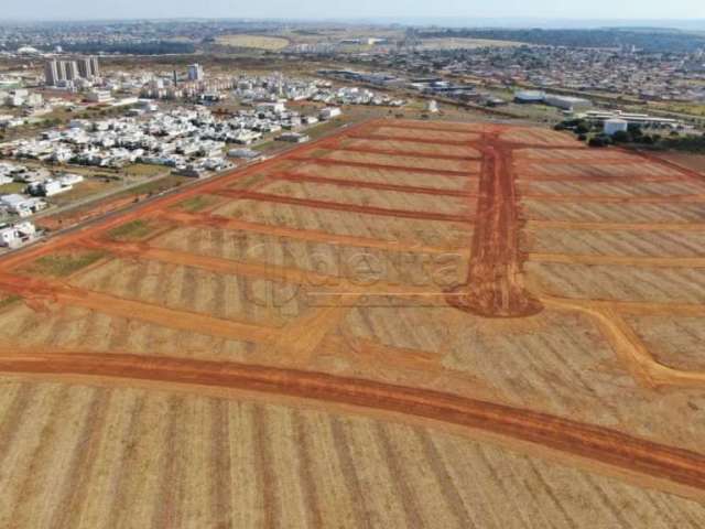 Terreno em condomínio disponível para venda no bairro Praça Alto Umuarama em Uberlândia-MG