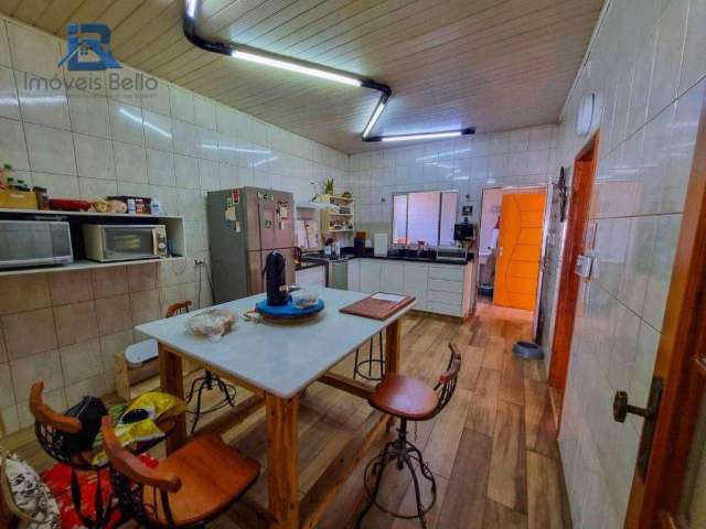 Casa com 3 dormitórios à venda, 323 m² por R$ 1.100.000,00 - Jardim São José - Itatiba/SP