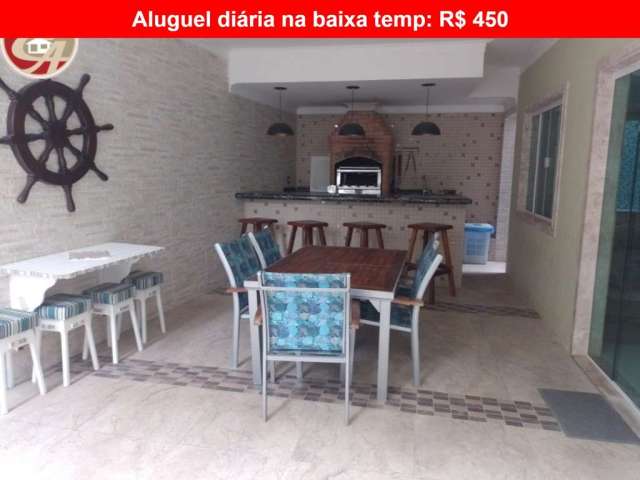 Casa com 3 quartos para alugar na Centro CF, Centro, Cabo Frio, 1 m2 por R$ 450 Por Dia