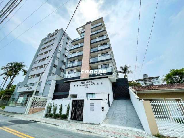 Excelente apartamento semi mobiliado com 02 dormitórios há 10 minutos da Vila Germânica