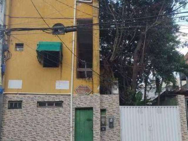 Prédio à Venda no Bairro de Pituaçu, 216 m² por R$ 369.900 - Pituaçu - Salvador/BA