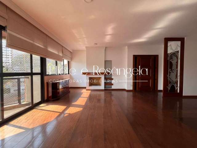 Apartamento com 178m² na VILA ADYANA - 3 suítes - 2 vagas- VENDA