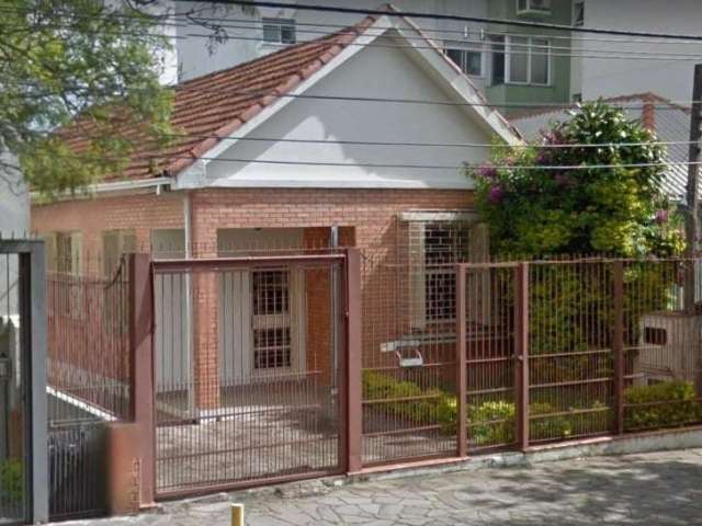 Casa para venda  no Bairro JARDIM BOTANICO em Porto Alegre