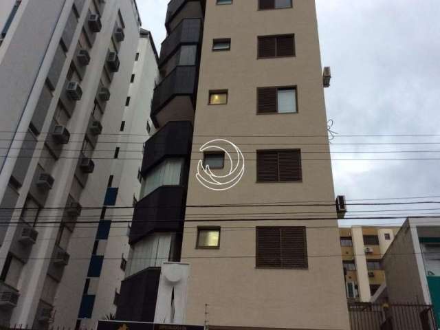 Maravilhoso Duplex de 3 quartos no Centro