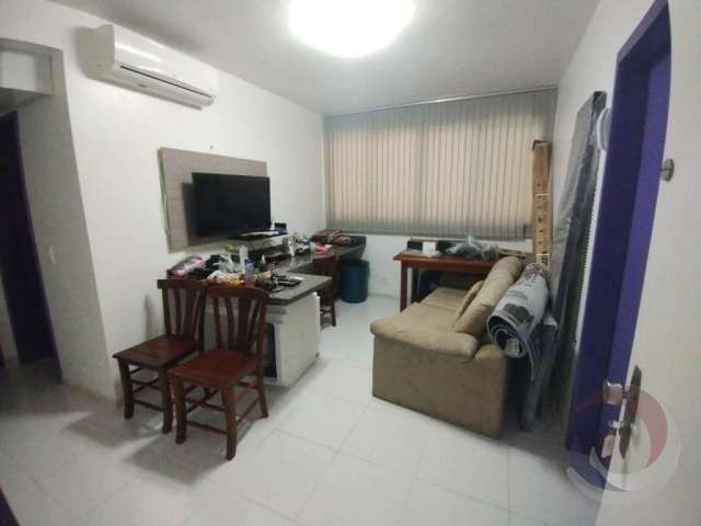 Ótimo Apartamento de 1 Quarto no Centro