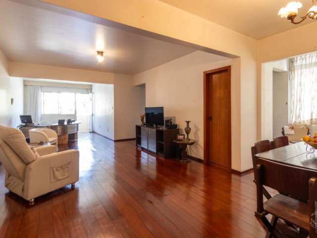 Excelente apartamento de 3 dormitórios no centro de florianópolis