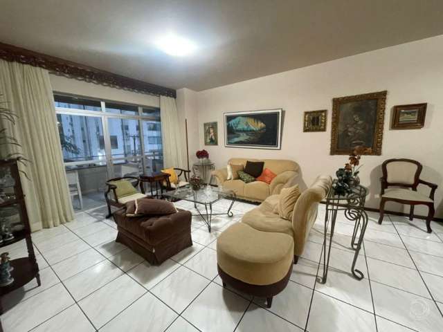 Lindo apartamento de  3 dormitórios  no centro de florianópolis