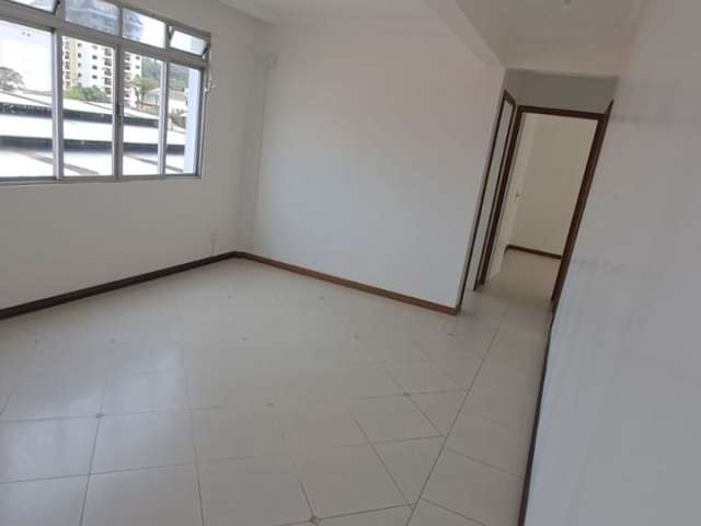 Lindo apartamento de 2 dormitórios na trindade