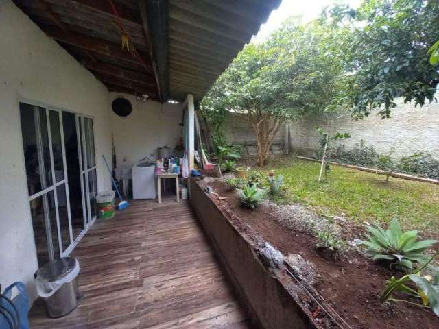 Casa com 3 dormitórios no bairro  itaipu/ capela velha em araucária