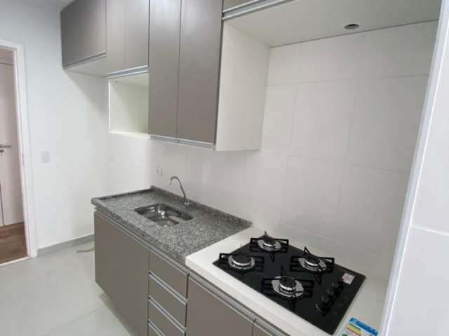 Apto 2 Dorm ( 1 Suite), 2 Vagas - Varanda c Churrasqueira - Lazer Completo. Floradas Arboville.