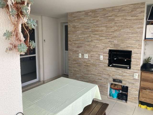 Apartamento 3 Dormitórios ( 1 suíte), 2 vagas, Patio Condomínio Clube Sjc.