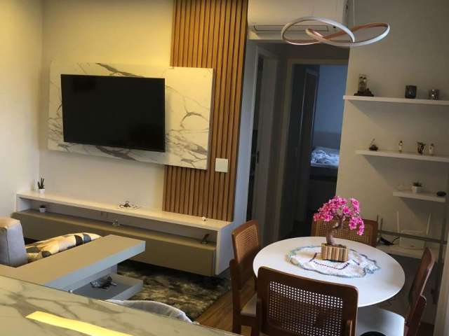 Apartamento 2 Dormitórios ( 1 Suite), 2 Vagas - Varanda Churrasqueira - Lazer Completo. Floradas Arboville - Jacarei.