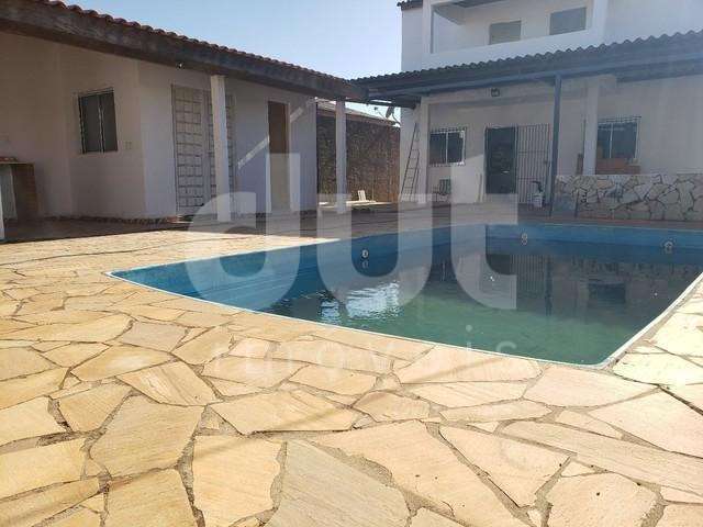 Casa com 3 quartos à venda na Rua Ângela Collucci Sarubbi, 59, Jardim São Domingos, Campinas, 200 m2 por R$ 585.000