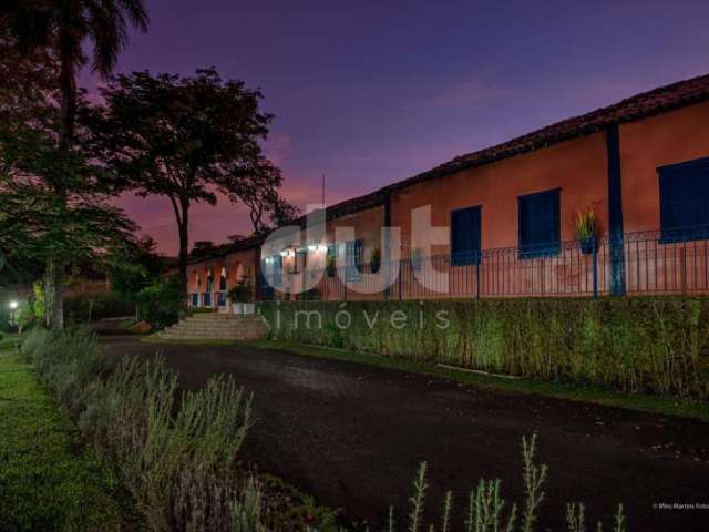 Chácara / sítio com 9 quartos à venda na Avenida Isaura Roque Quércia, 1, Sousas, Campinas, 2043 m2 por R$ 12.999.000