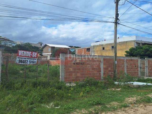 Terreno à venda com 450 m² no bairro Jardim Peró em Cabo Frio