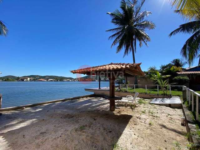 Casa duplex independente, 7 quartos, vista para o canal, Ogiva - Cabo Frio