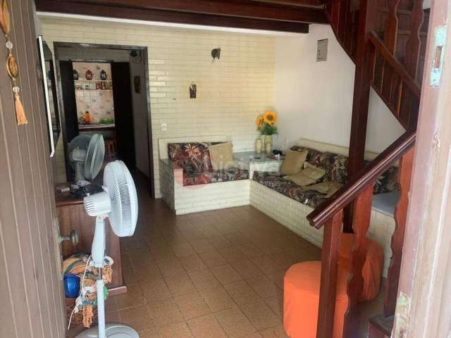 Casa individual a venda, com 4 quartos, Peró - Cabo Frio