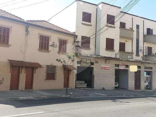 Casa à venda na Rua Doutor Zuquim, 1410, Santana, São Paulo, 384 m2 por R$ 800.000