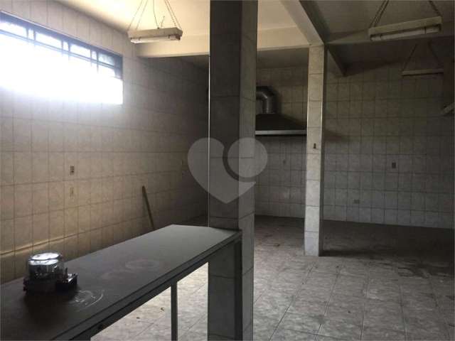 Casa com 3 quartos à venda na Avenida João Paulo I, 1688, Parque Monteiro Soares, São Paulo, 700 m2 por R$ 1.600.000