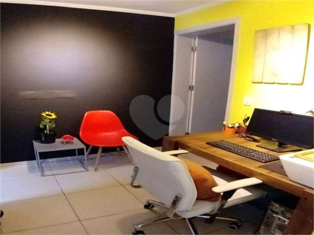 Casa com 4 quartos à venda na Rua Professor Dias Castejon, 438, Jardim Monte Kemel, São Paulo, 170 m2 por R$ 900.000