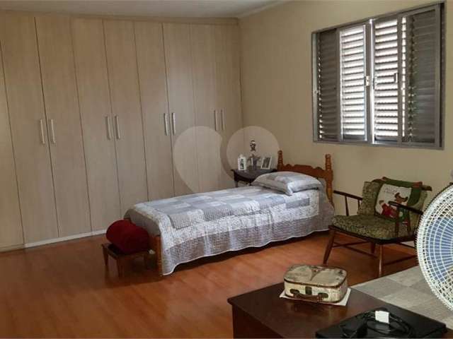 Casa com 3 quartos à venda na Rua Cristóvão Arraes, 453, Vila Santa Terezinha (Zona Norte), São Paulo, 180 m2 por R$ 600.000