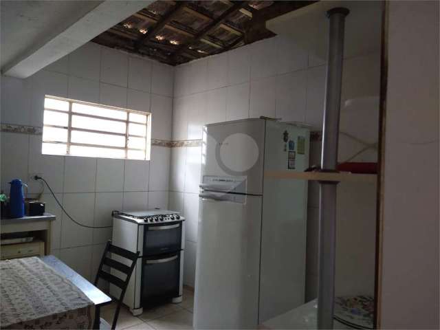 Casa com 3 quartos à venda na Rua Caimito, 41, Vila Rica, São Paulo, 146 m2 por R$ 480.000