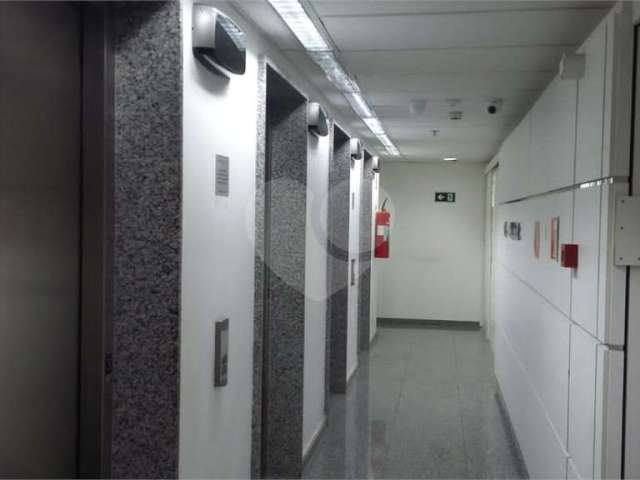 Sala comercial para alugar na Rua Doutor César, 1368, Santana, São Paulo, 38 m2 por R$ 35.000