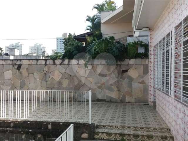 Casa com 4 quartos à venda na Rua Capitão Zacarias Bernardino Mota, 155, Vila Albertina, São Paulo, 282 m2 por R$ 1.100.000