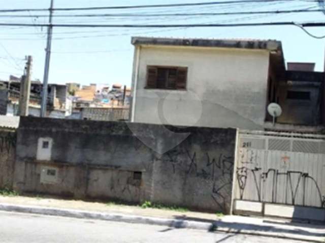 Casa com 3 quartos à venda na Avenida Roland Garros, 211, Jardim Brasil (Zona Norte), São Paulo, 198 m2 por R$ 700.000