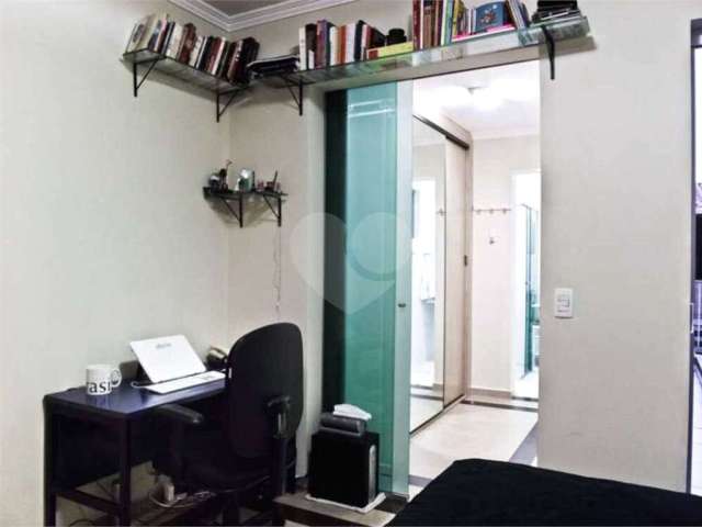 Casa com 6 quartos à venda na Rua Coronel Diogo, 814, Jardim da Glória, São Paulo, 166 m2 por R$ 750.000