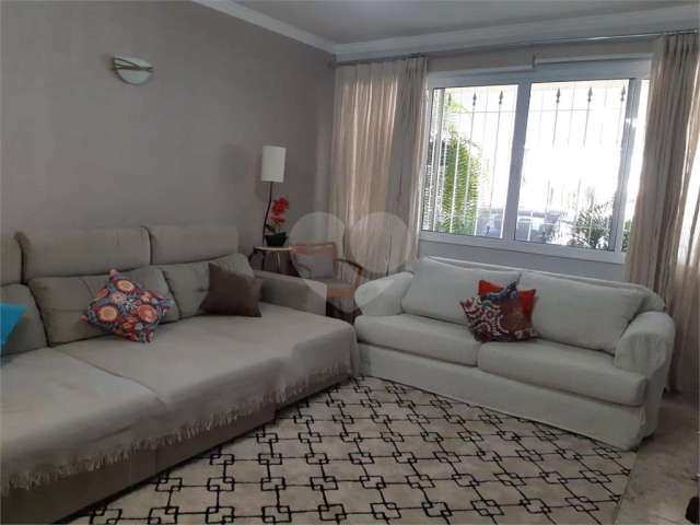 Casa com 3 quartos à venda na Rua Campo Comprido, 205, Vila Romero, São Paulo, 180 m2 por R$ 960.000