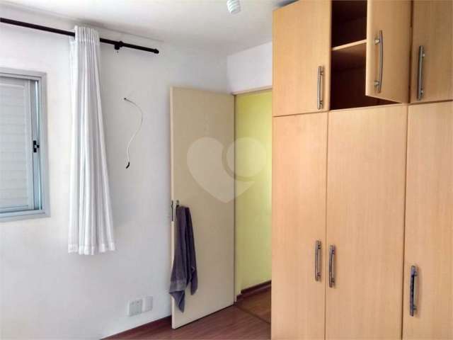 Casa com 4 quartos à venda na Rua Alfredo da Motta, 184, Vila Olinda, São Paulo, 220 m2 por R$ 725.000