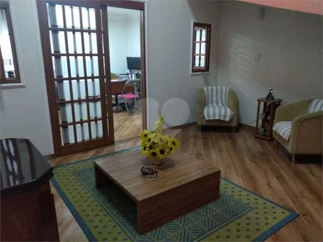 Casa com 3 quartos à venda na Rua Caruso, 236, Vila Alpina, São Paulo, 155 m2 por R$ 950.000