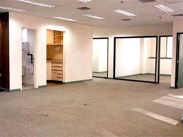 Sala comercial à venda na Rua Fidêncio Ramos, 100, Vila Olímpia, São Paulo, 288 m2 por R$ 3.150.000