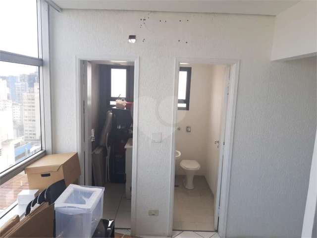 Sala comercial à venda na Avenida Pedroso de Morais, 677, Pinheiros, São Paulo, 39 m2 por R$ 1.064.000