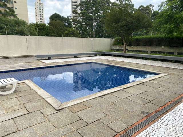 Apartamento com 2 quartos à venda na Rua Major José Marioto Ferreira, 18, Morumbi, São Paulo, 211 m2 por R$ 650.000