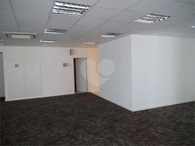 Sala comercial para alugar na Rua Fidêncio Ramos, 308, Vila Olímpia, São Paulo, 750 m2 por R$ 82.995