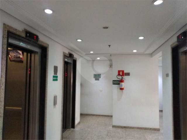 Sala comercial à venda na Rua Conselheiro Saraiva, 306, Santana, São Paulo, 40 m2 por R$ 700.000