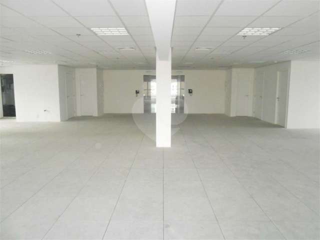 Sala comercial à venda na Avenida Cauaxi, 350, Alphaville Centro Industrial e Empresarial/Alphaville., Barueri, 252 m2 por R$ 2.000.000