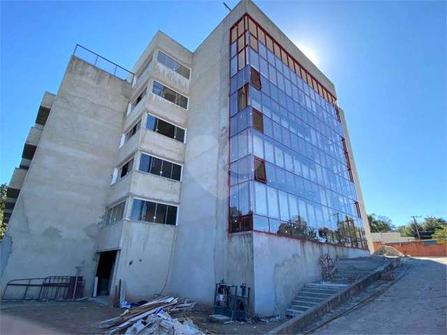 Prédio à venda na Avenida Pentágono, 635, Alphaville, Santana de Parnaíba, 6483 m2 por R$ 100.000.000