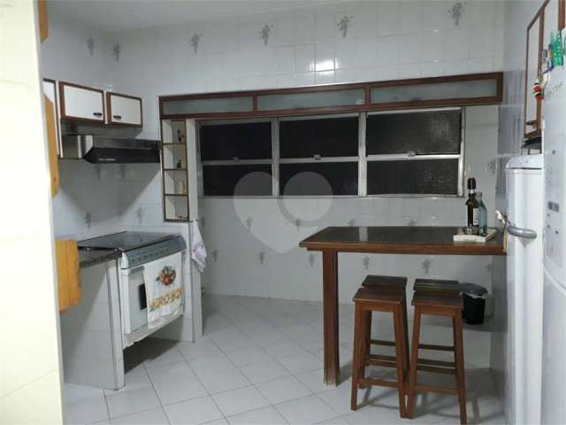 Apartamento com 3 quartos à venda na Avenida Bartolomeu de Gusmão, 22, Boqueirão, Santos, 166 m2 por R$ 950.000