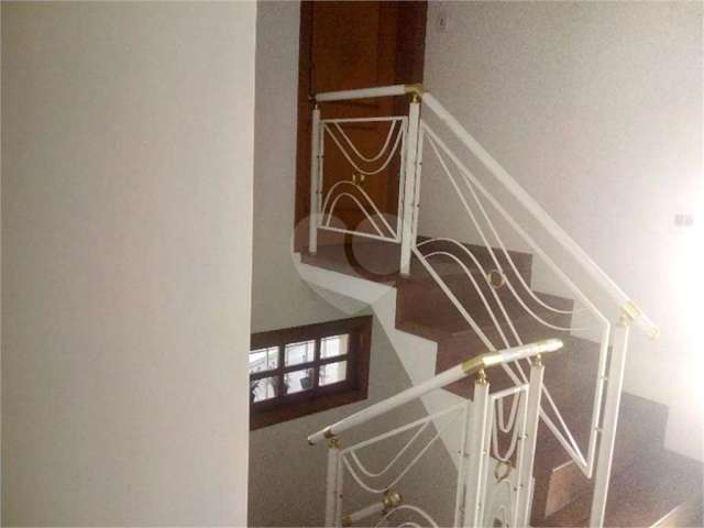 Casa com 3 quartos à venda na Travessa Caibi, 73, Vila Rosália, Guarulhos, 356 m2 por R$ 2.067.000