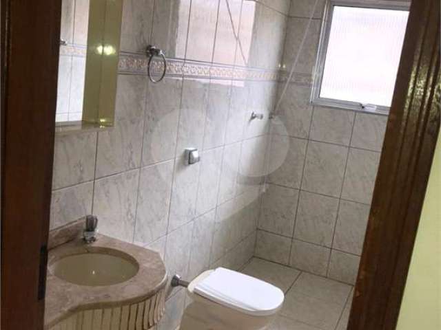 Casa com 3 quartos à venda na Rua Santo Honorato, 129, Vila Isolina Mazzei, São Paulo, 63 m2 por R$ 640.000